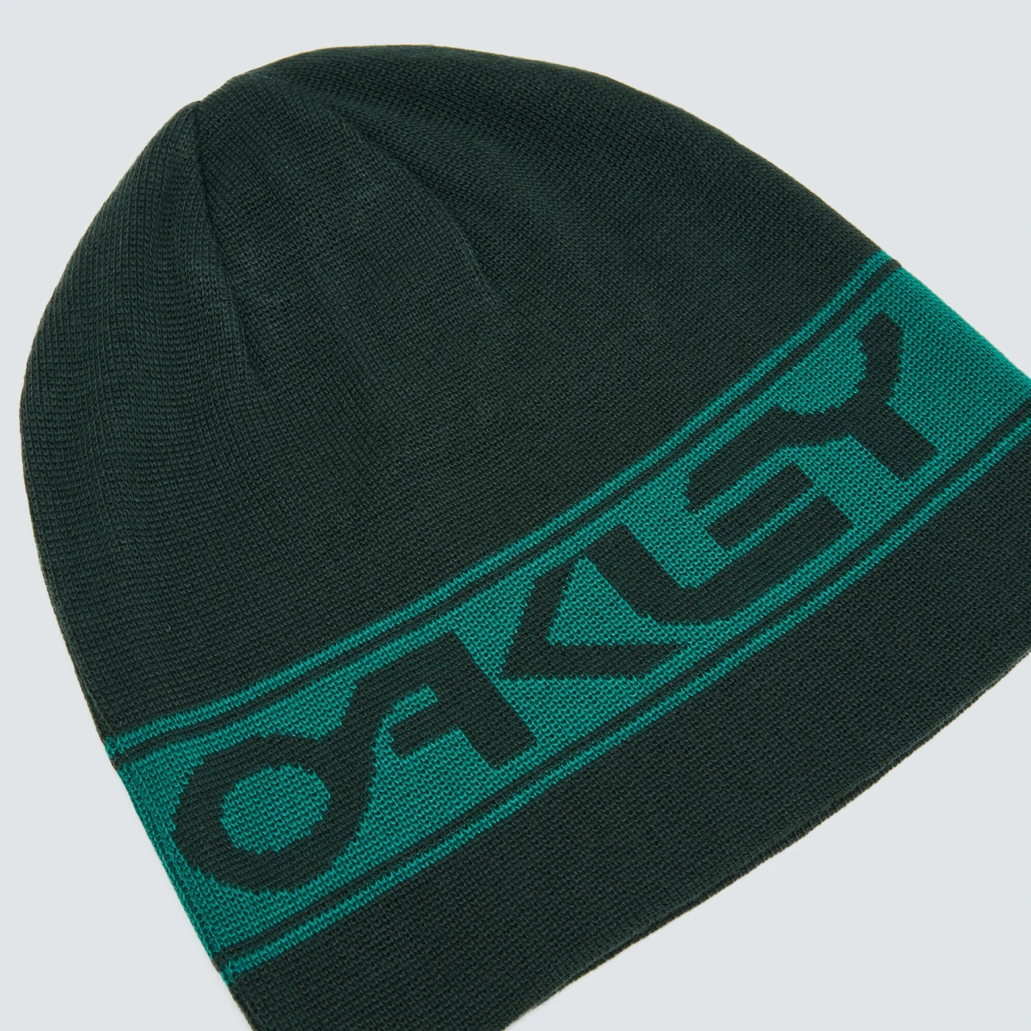 Oakley Tnp Reversible Beanie 5 Oakley Tnp Reversible Beanie - Image 3