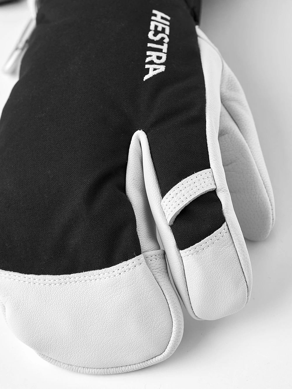 Hestra Army Leather Heli Ski - 3 Finger - Image 2
